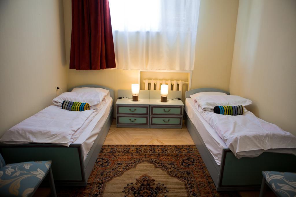 Hostel Mountain 13 Tbilisi ภายนอก รูปภาพ
